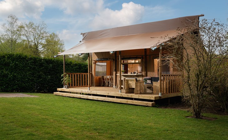 Safari tent 'the bartenter' with private sanitary facilities | 5 persons 1