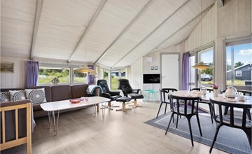 Amazing home in Ringkøbing with sauna 3