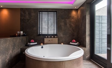 Luxexcellent Love suite 2