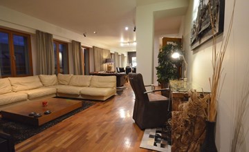 mit Terrasse 2