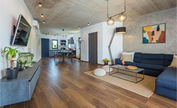 Beautiful home in Porec 3