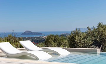 Villa Aglaea - Salzwasser-Pool und atemberaubender Meerblick 2