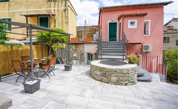 Stunning home in Costarainera 3