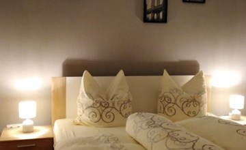 Sandra´s Ferienwohnung mit Pool 2