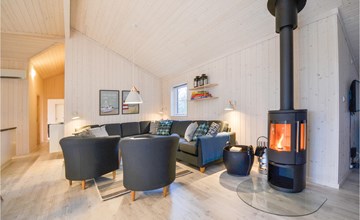 Amazing home in Ebeltoft with sauna 3