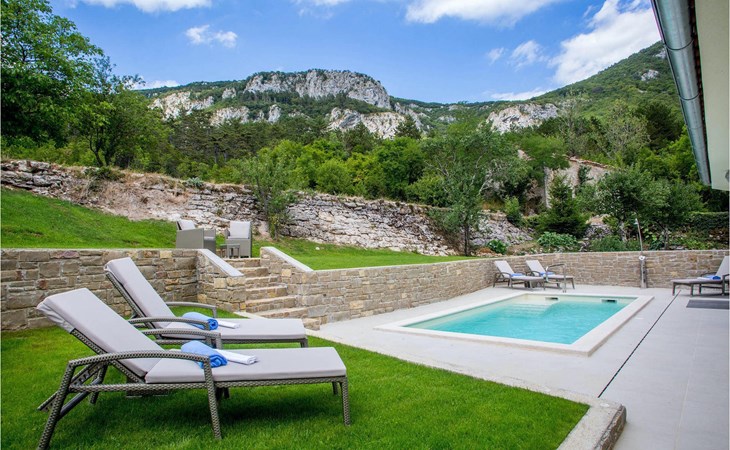 Villa Orljak 1