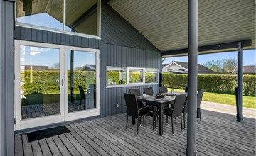 Beautiful home in Hemmet with WiFi 2