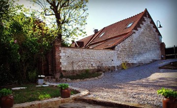 Liebevoll renoviertes Ferienhaus als Teil eines kleinen Bauernhauses mit abgesc 2