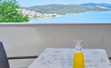 Wohnung Meri 2 in Okrug Gornji 3