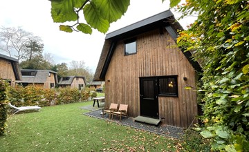 6-Person Dunelodge 3