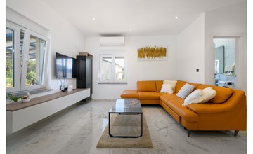 3 bedroom cozy home in Banjole 3