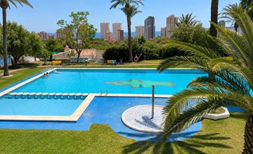 Pet friendly apartment in Benidorm with swimming pool 2