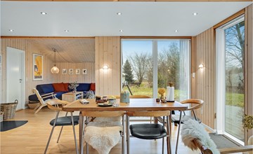 Beautiful home in Knebel 3
