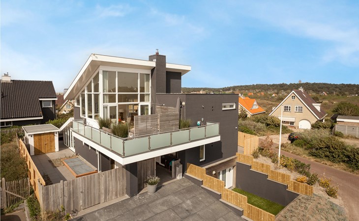 Villa By The Sea 1