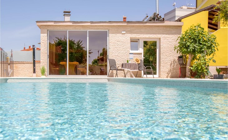 1 bedroom amazing apartment in Pula 1