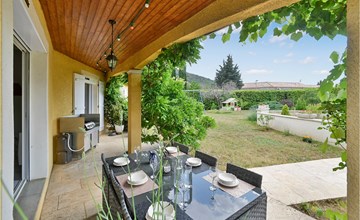 Cozy home in Malataverne 2