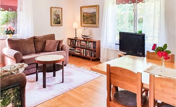 2 bedroom lovely home in Löttorp 2