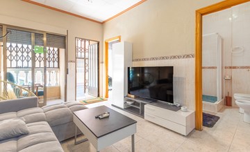 3 bedroom cozy apartment in Torrevieja 3