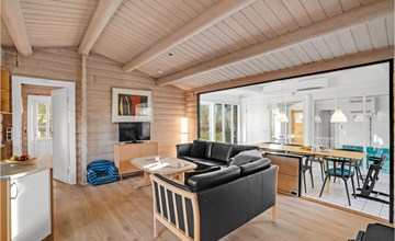 Beautiful home in Farsø with kitchen 3