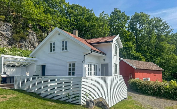 Amazing home in Lyngdal with WiFi 1