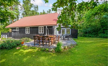 Lovely home in Ebeltoft with WiFi 2