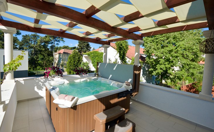 Es war eine Villa 1