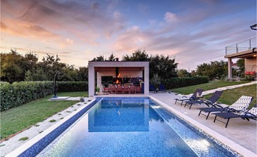 Villa Two M2 2