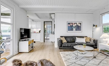Lovely home in Hejls with WiFi 3
