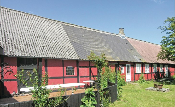 Stunning home in Nexø with WiFi 1