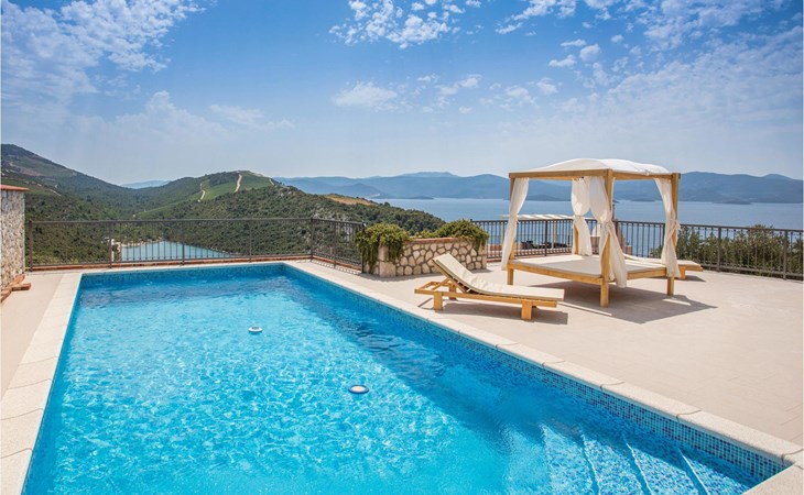 Lovely home in Kremena with sauna 1