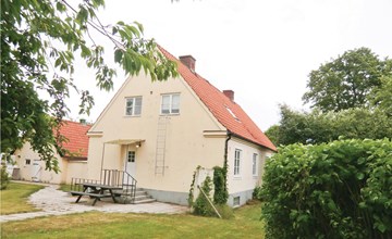 Nice home in Tomelilla with kitchen 3