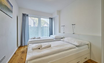 Trendy Mountain Terrace Retreat 3