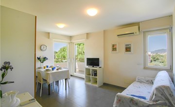 2 bedroom nice apartment in Lavagna 3