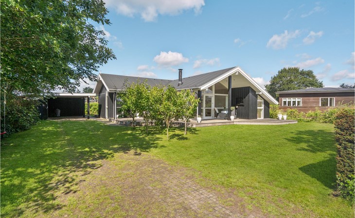 Stunning home in Børkop 1