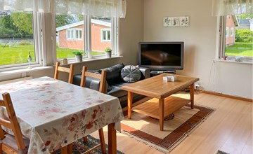 Beautiful home in älmhult with WiFi 3