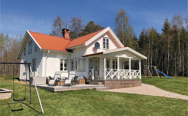 Lovely home in Sollebrunn with WiFi 1