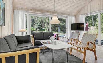Cozy home in Nexø with sauna 3