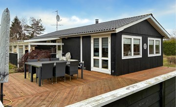 Gorgeous home in Væggerløse with WiFi 2