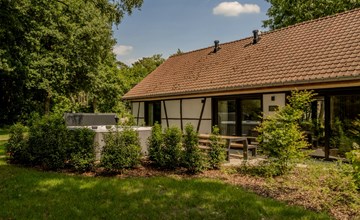Villa Lodge mit Whirlpool | 8 Personen 3