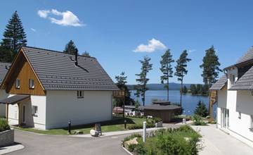 Dorf am See 3 3