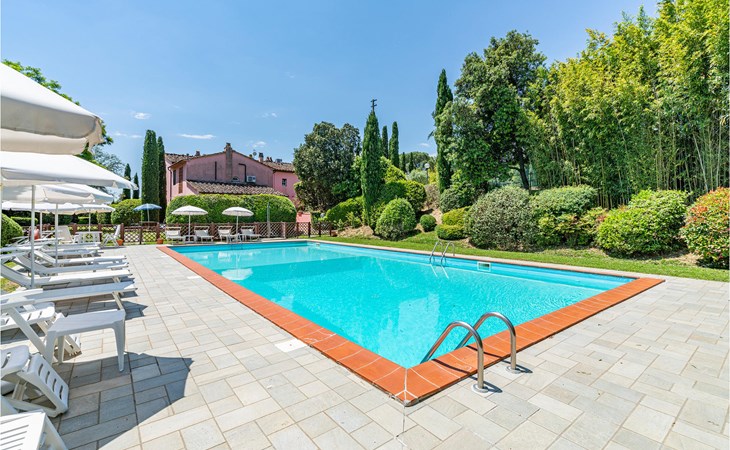 Amazing home in Larciano 1