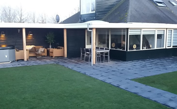 mit Garten, Grill und Terrasse 1