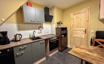 Robber Captain Karasek 3