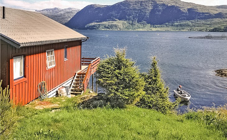 3 bedroom awesome home in Måløy 1