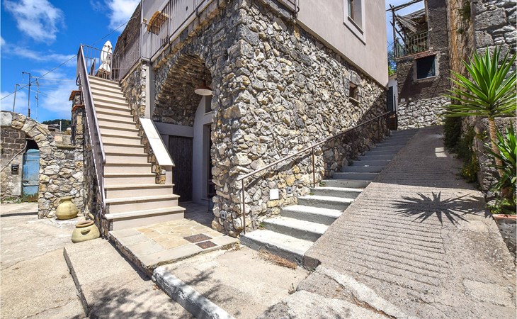 Amazing apartment in Massa Lubrense 1