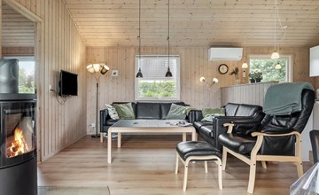 Beautiful home in Børkop with sauna 3