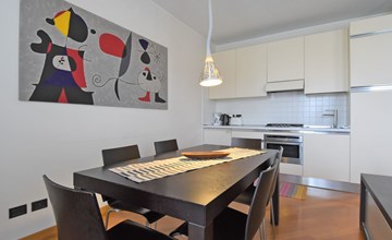 Rechter Nova 3