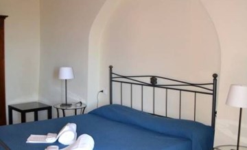 Zwei-Zimmer-Wohnung mit Garten 2