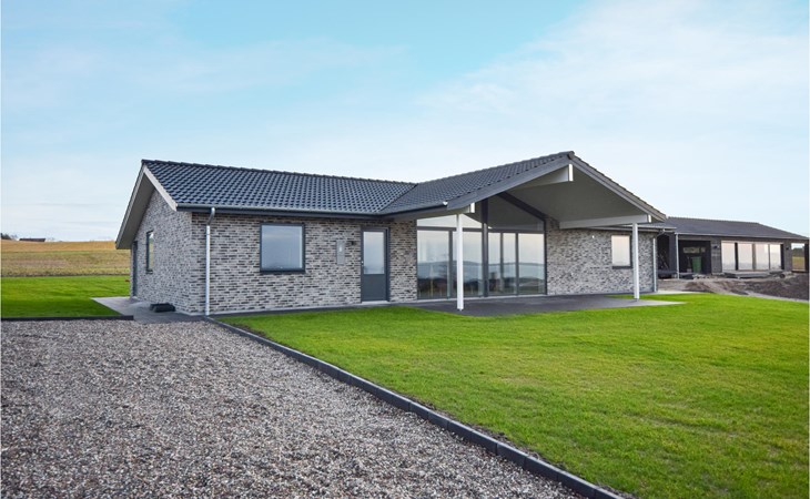 Nice home in Faaborg with kitchen 1