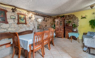 2 bedroom nice apartment in Grizane 3